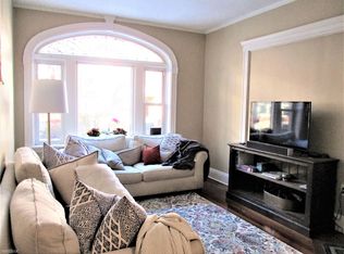 12 Strathmore Rd APT 2D, Brookline, MA 02445
