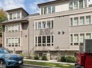 8215 Shawnee St, Philadelphia, PA 19118