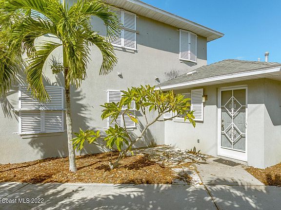 2nd image of 2922 Riverview Dr