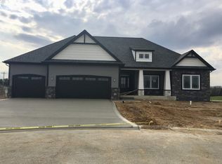 30962 Dawson Ct, Granger, IN 46530