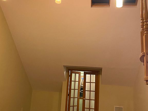 5th image of 15770 11th Ave APT 3