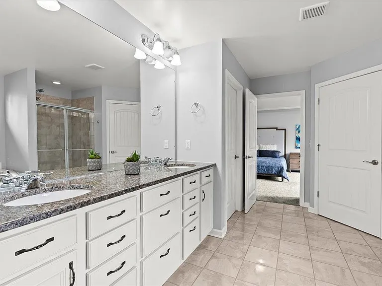49645 Hartwick Dr — Photo 29