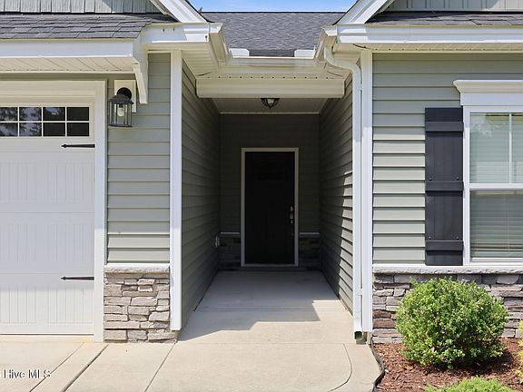 2nd image of 511 Pondpine Ln