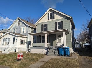 902 W 11th St, Lorain, OH