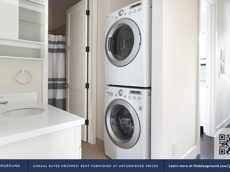 Washer/Dryer in Apartment