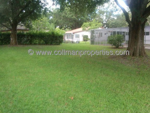 2nd image of 2053 Heidelberg Ave