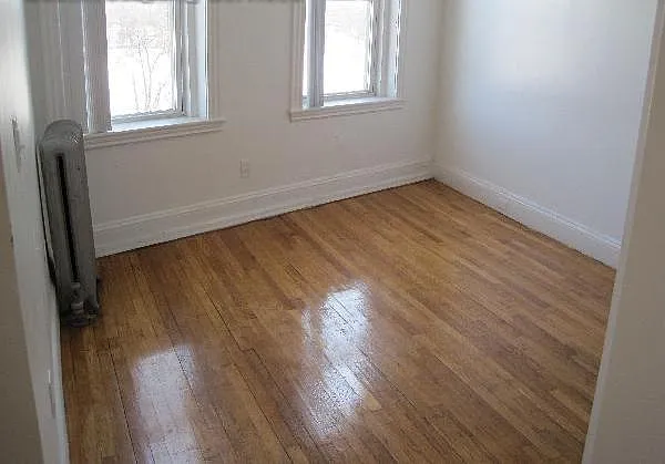 149 Park Dr — Photo 2
