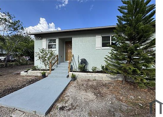 2nd image of 1358 Old Bridge Rd APT A