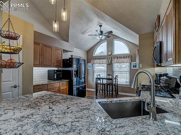 5th image of 5880 E Old Farm Cir