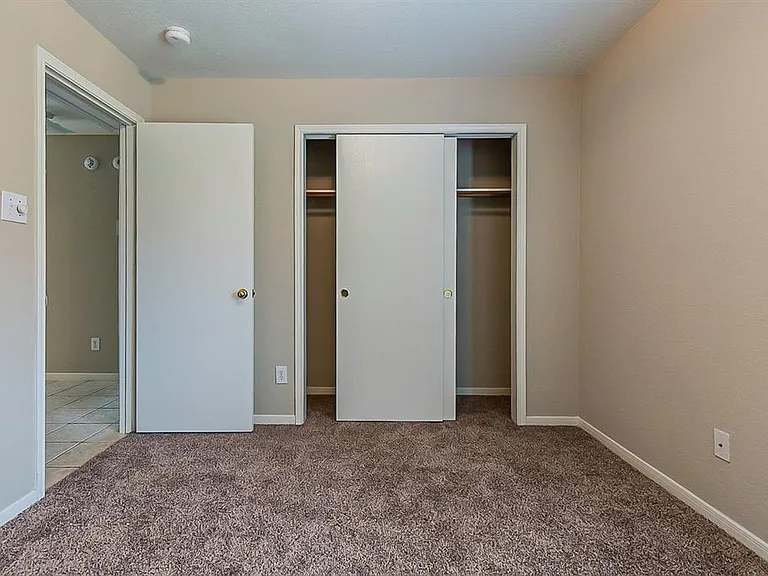 7143 Chickory Woods Ln — Photo 15