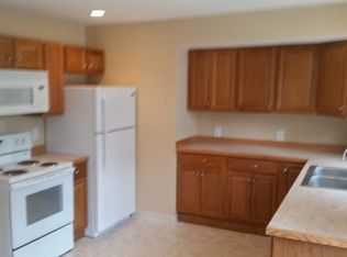 25 Trafalgar Sq #25, Barre, MA 01005