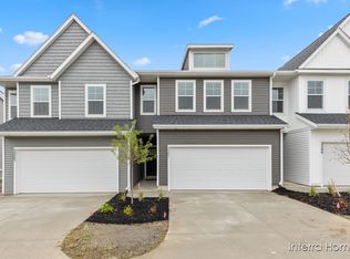 3351 Kings River St SW UNIT 35, Wyoming, MI 49418