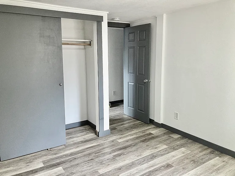 1021 Turpin St #4 — Photo 3