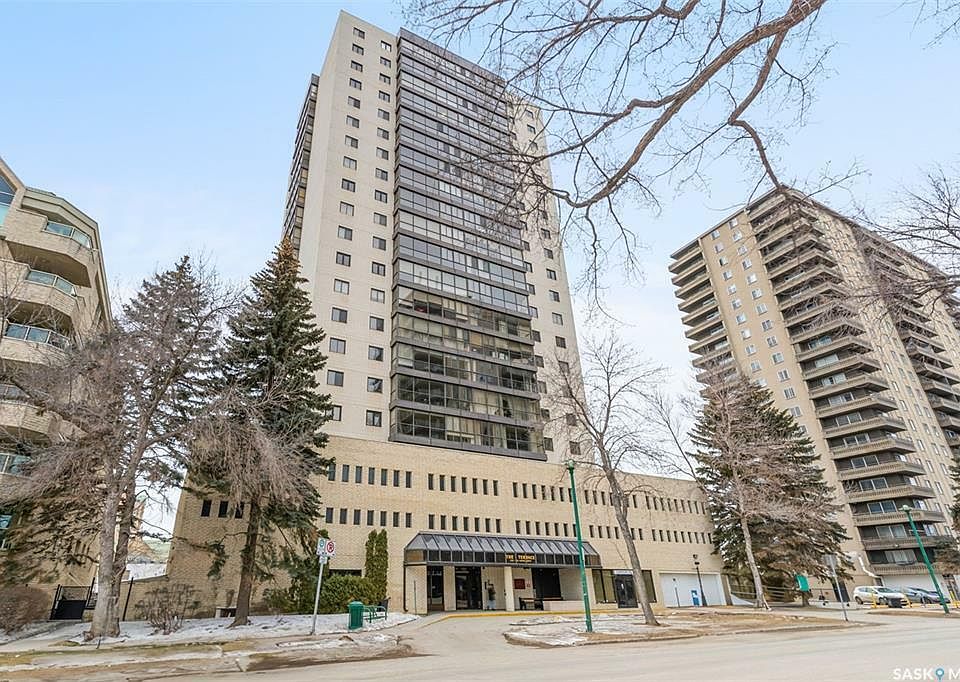 1st image of 315 5th Ave N #505