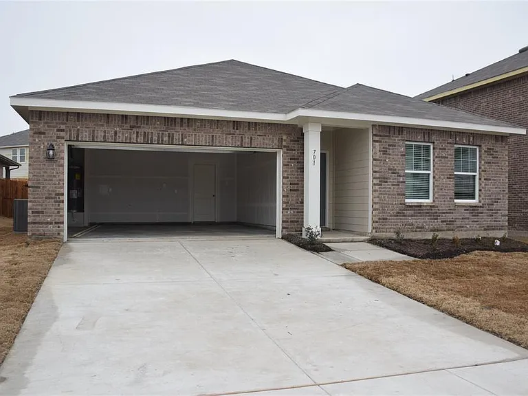 701 Cherry Blossom St — Photo 3