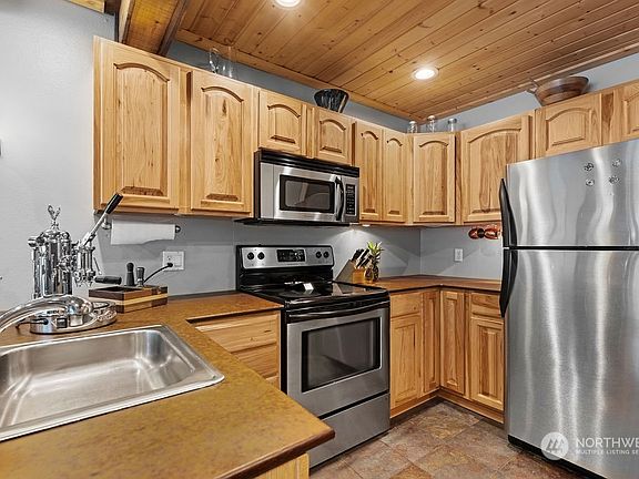 2nd image of 28600 N Mt. Spokane Park Drive #636