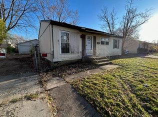 22415 Strassburg Ave, Sauk Village, IL 60411