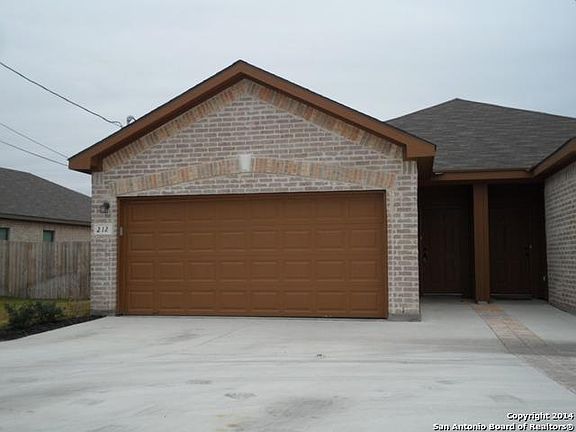 3rd image of 212 Stone Gate Dr