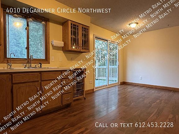 3rd image of 4010 Degardner Cir NW