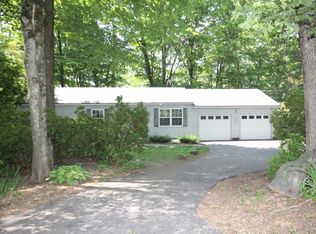 415 Montague Rd, Sunderland, MA 01375