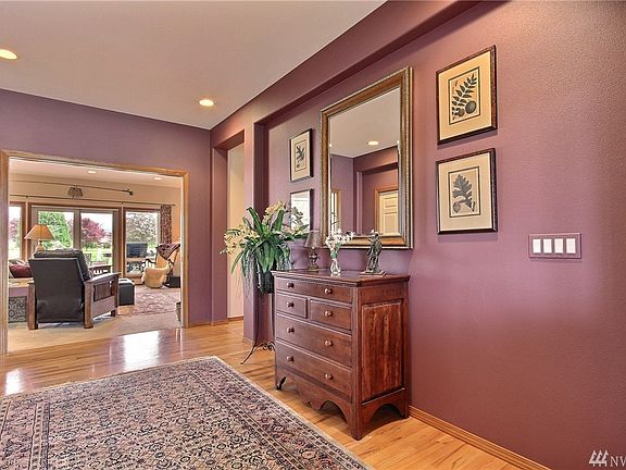 4th image of 14923 145th Avenue Ct E