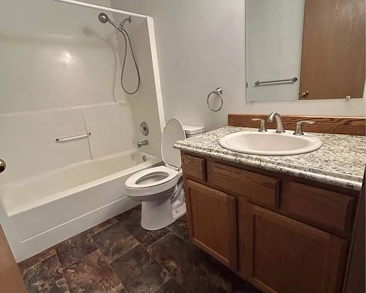 full bath