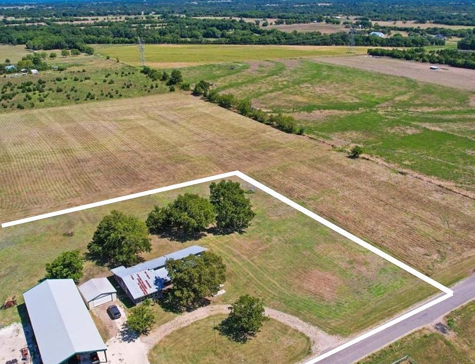 1st image of 3169 County Road 700