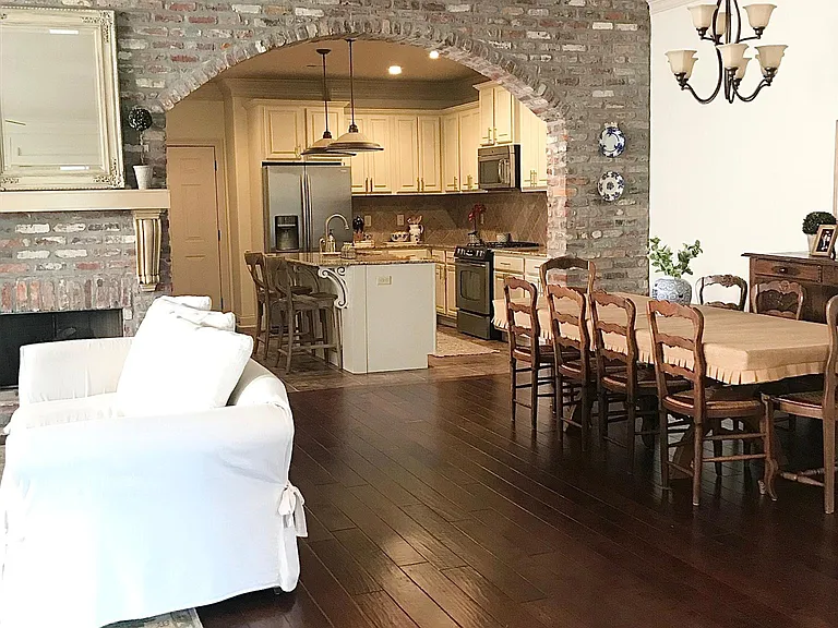 303 Harbor Bend Blvd — Photo 5
