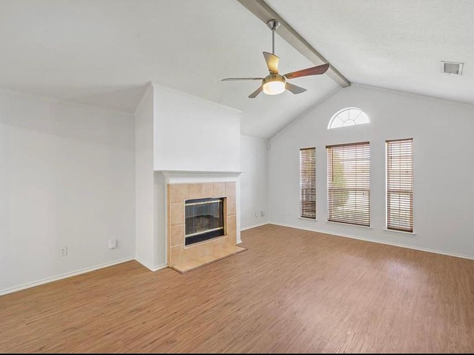 2nd image of 716 Stonedale Dr #1