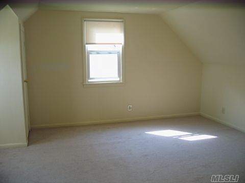 2nd image of 827 N William St