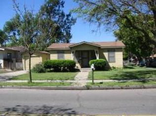 139 High St, Modesto, CA 95354