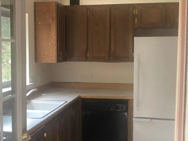 2515 NE Lavender Way — Photo 16