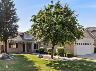 7602 Granite Hills St, Bakersfield, CA 93313