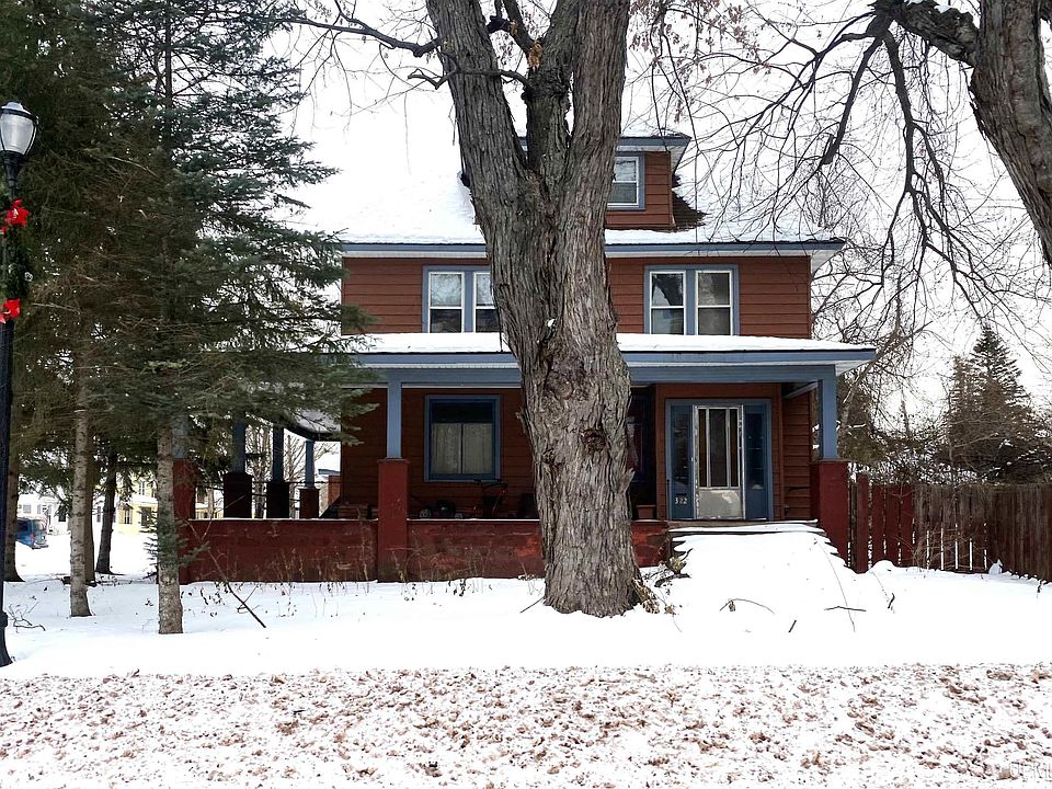 1st image of 322 Douglas Blvd
