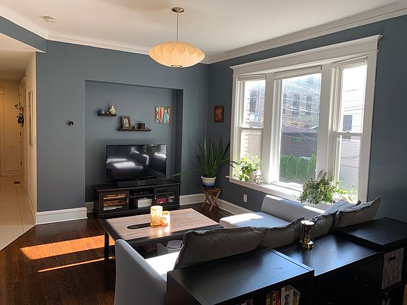 5th image of 3313 W Belden Ave #1