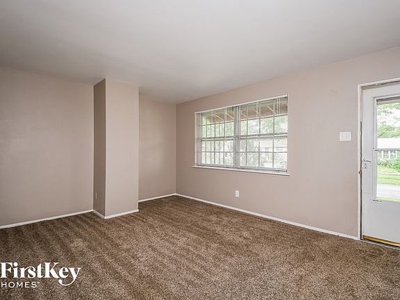4th image of 2725 Benne Dr