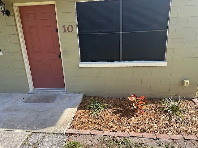 1005 E. Buchanon Apt 10