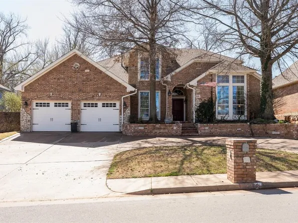 1129 Fox Lake Ln, Edmond, OK 73034