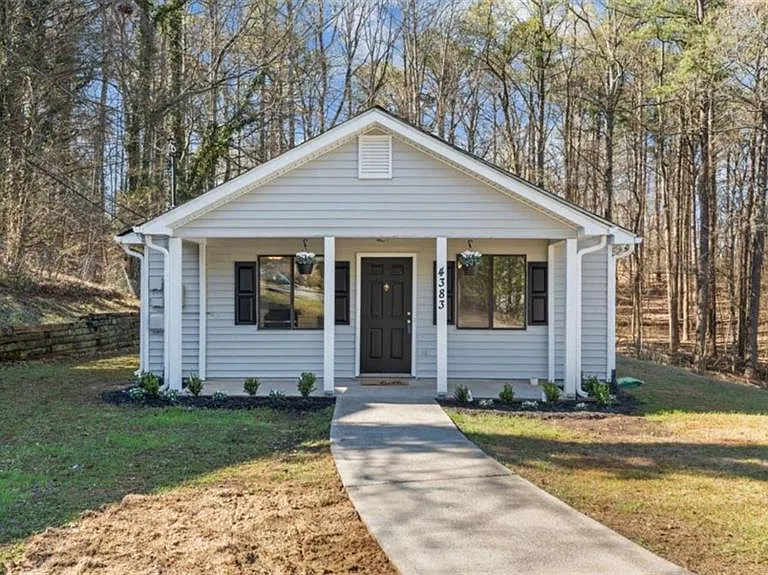 4383 Mitchell Hill Dr — Photo 1
