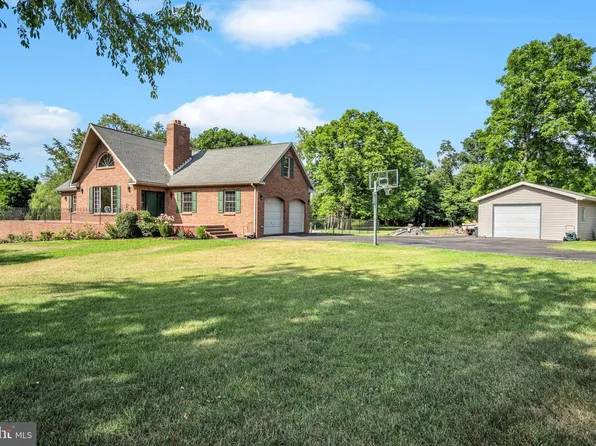 246 Leeds Rd, Newville, PA 17241