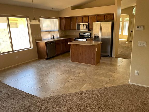 4th image of 56 W Dexter Way