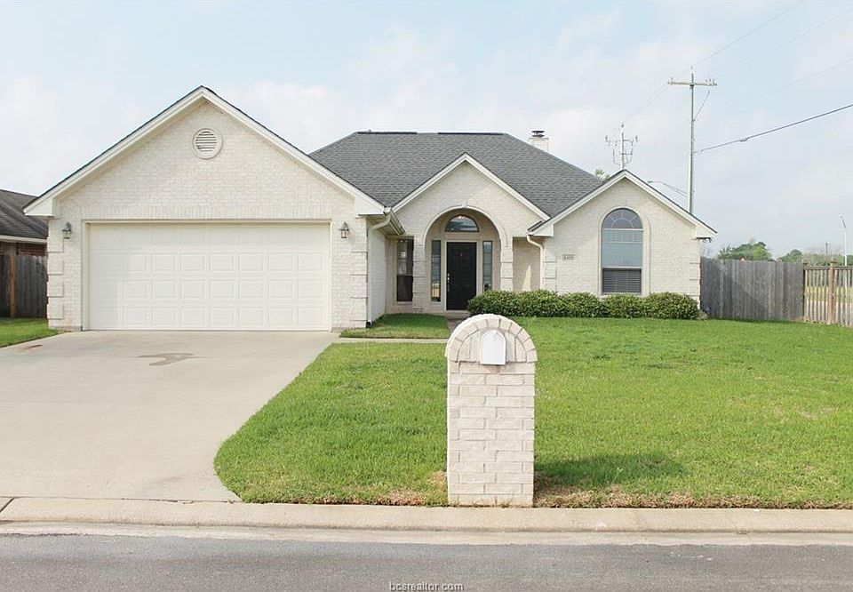 1st image of 8400 Lauren Dr