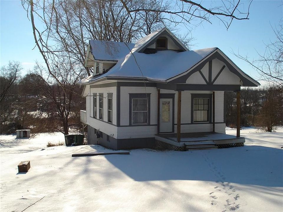 2nd image of 3723 Rogers Rd NW