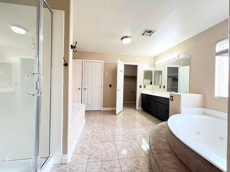 8248 Aqua Spray Ave — Photo 25