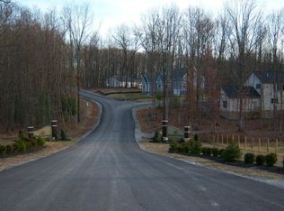 8 Timberland Rd, Beckley, WV 25801