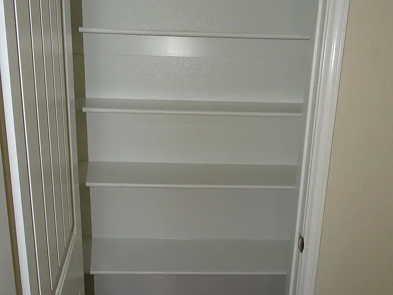 11107 Everett Ave — Photo 21