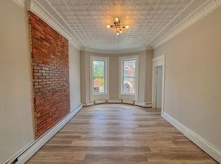2425 5th Ave APT 2, Troy, NY 12180