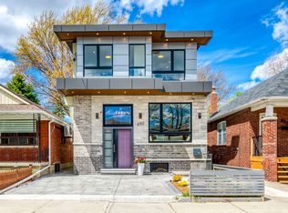 850 Cosburn Ave, Toronto, ON M4C 2W2