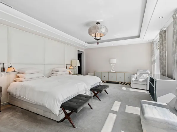 535 West End Avenue image 6 of 28