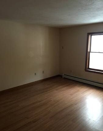 4th image of 25 Glenwood North Rd Unit 16